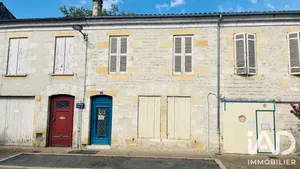Townhouse in Sainte-Foy-la-Grande (33220)