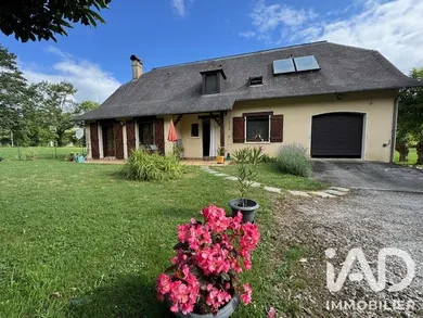 Maison de village à Bruges-Capbis-Mifaget (64800)