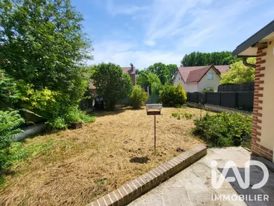 Maison de campagne à Lesdins (02100)