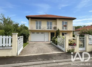 Maison à Cournon-d'Auvergne (63800)