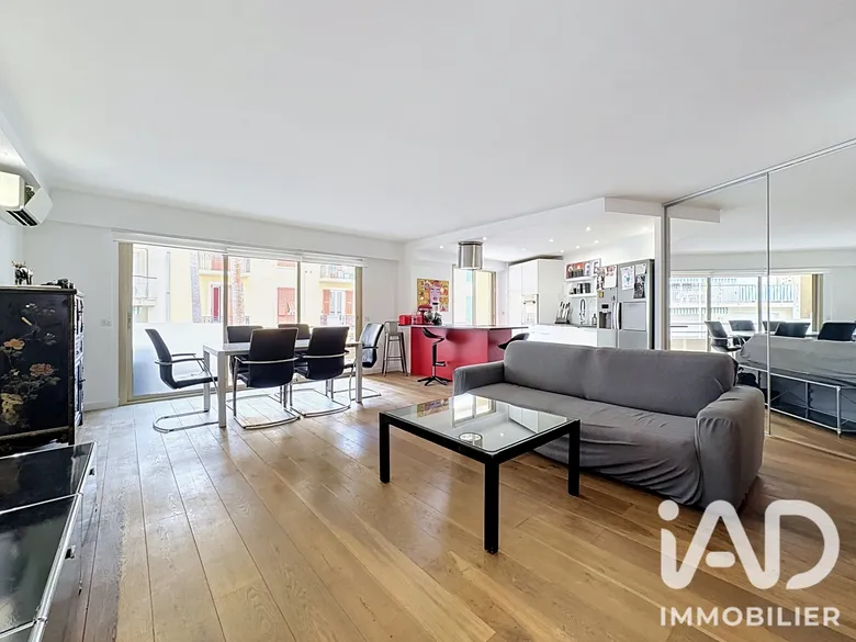 Appartement 3 pièces 89 m² · à Antibes · 89 m² · 369 000 €