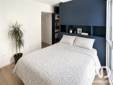 Apartment in La Rochelle (17000)