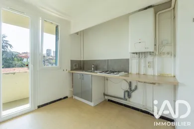 Apartment in Toulouse (31500)
