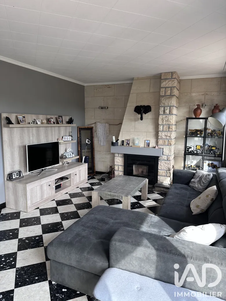 Maison 5 pièces 92 m² · à Beugin · 92 m² · 240 000 €