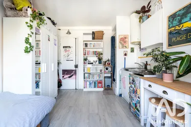 Apartment in Paris (75005)