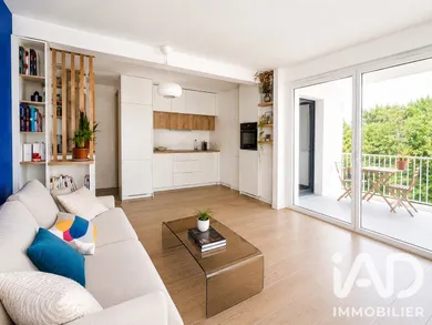 Apartment in La Rochelle (17000)