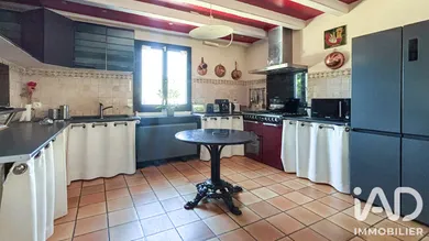 Maison traditionnelle à Fontcouverte (17100)