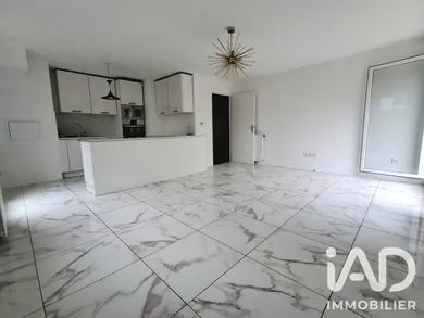 Appartement à Villiers-le-Bel (95400)