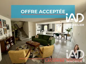 Apartment in Fraisses (42490)