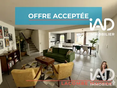Appartement à Fraisses (42490)
