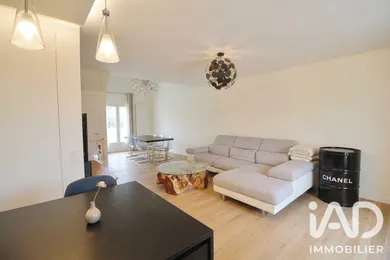 Detached house in Villecresnes (94440)