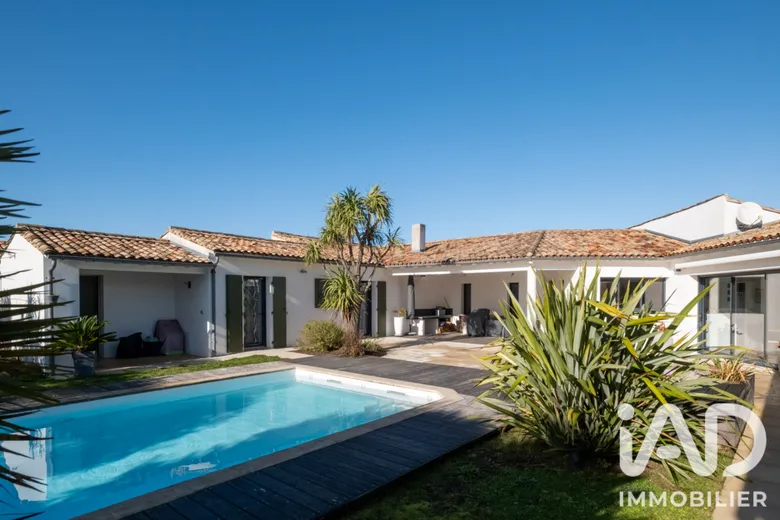 Maison 6 pièces 219 m² · à Sainte-Marie-de-Ré · 219 m² · 1 664 000 €