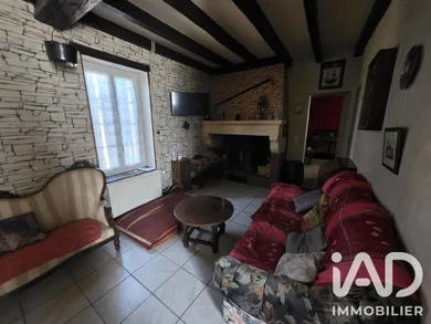 Maison de campagne à Sougères-en-Puisaye (89520)