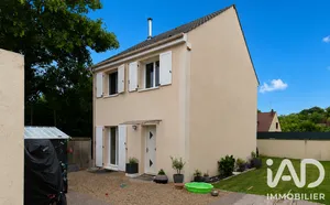 Maison à Méry-sur-Oise (95540)