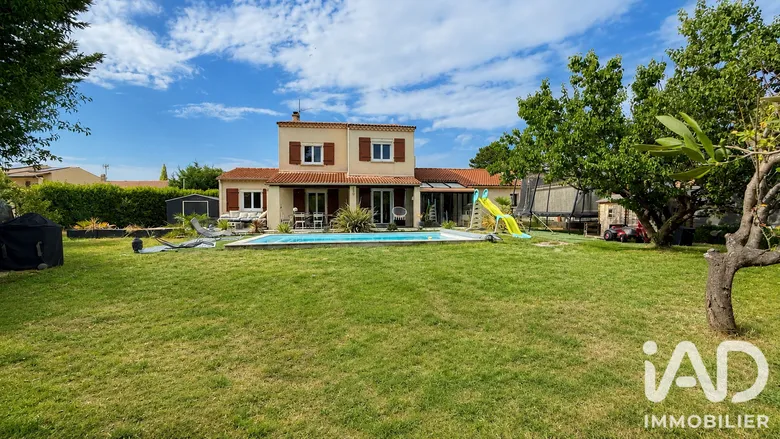 Maison 10 pièces 150 m² · à Pierrelatte · 150 m² · 405 000 €