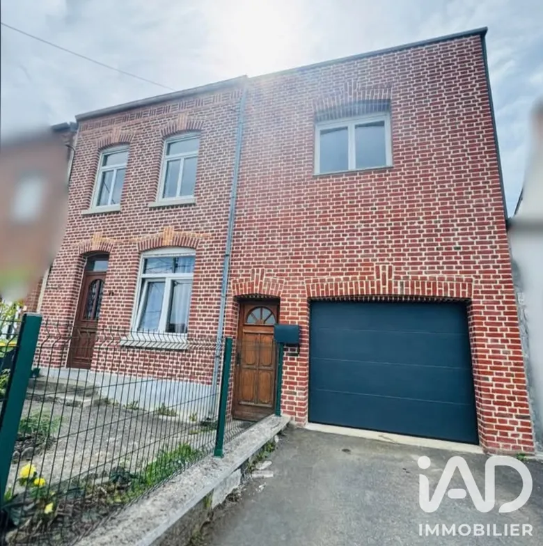 Maison 8 pièces 128 m² · à Bachant · 128 m² · 178 000 €