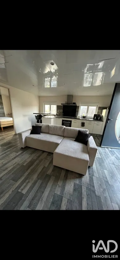 Immeuble à Villers-Saint-Barthélemy (60650)