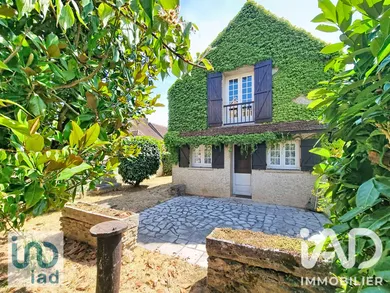 Maison de village à Chevannes (89240)