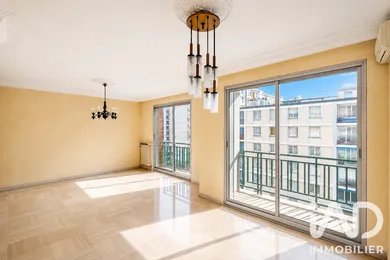Apartment in Grenoble (38000)