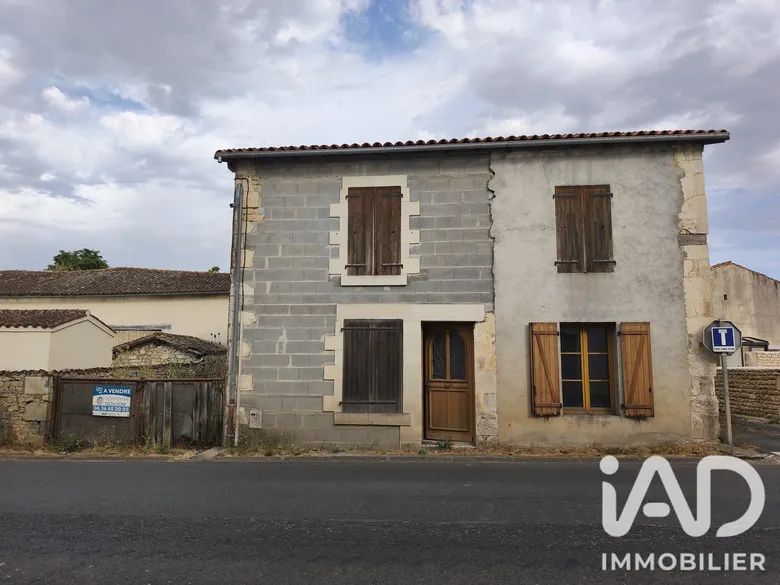 Maison 4 pièces 99 m² · à Chenay · 99 m² · 65 000 €