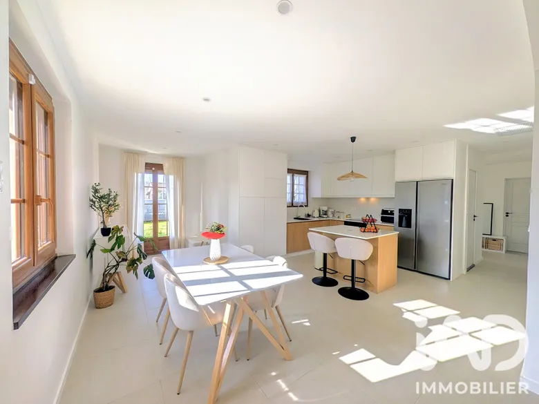 Maison 4 pièces 130 m² · à Pujols-sur-Ciron · 130 m² · 315 000 €