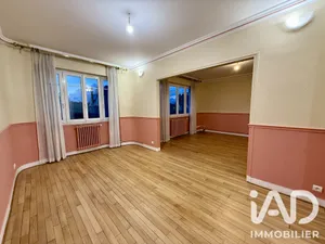 Apartment in Lisieux (14100)