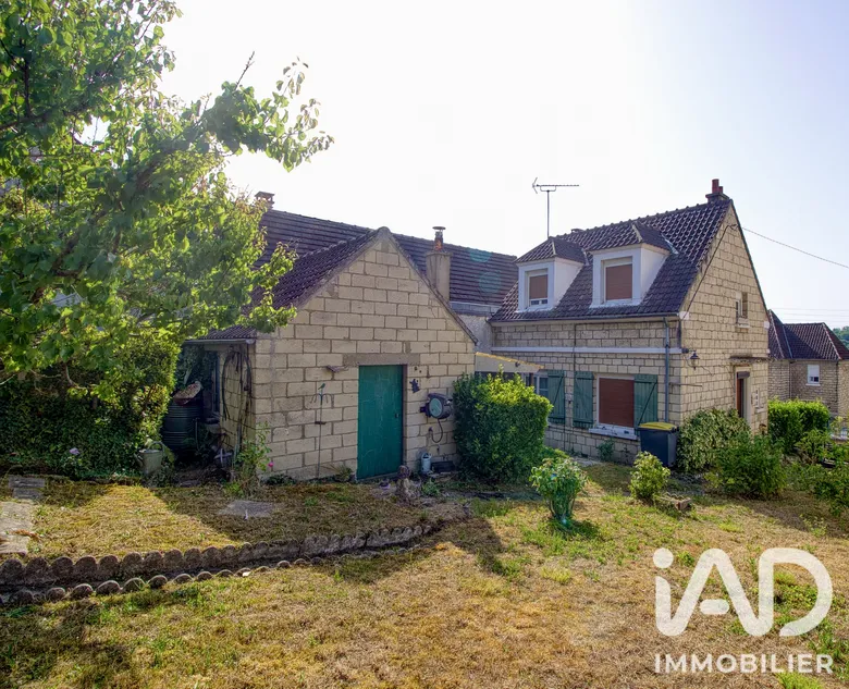 Maison 3 pièces 55 m² · à Saint-Maximin · 55 m² · 159 900 €