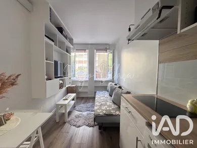 Studio à Bourg-la-Reine (92340)