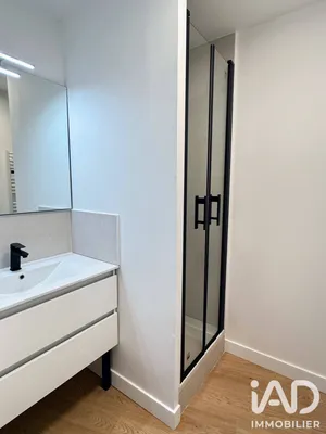 Apartment in Aix-en-Provence (13100)