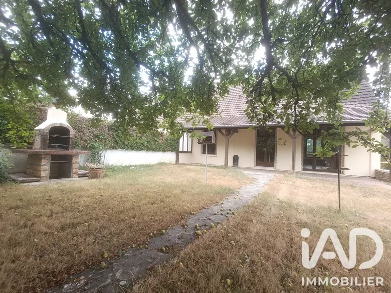 Maison 4 pièces 96 m² · à Luçay-le-Mâle · 96 m² · 90 000 €