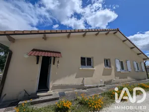 Maison traditionnelle à Parempuyre (33290)
