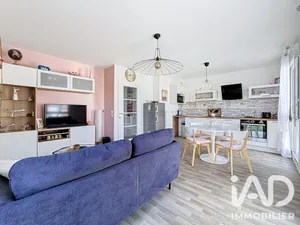 Apartment in Louvres (95380)
