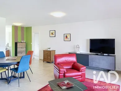 Appartement à Hyères (83400)