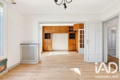 Appartement à Bois-Colombes (92270)