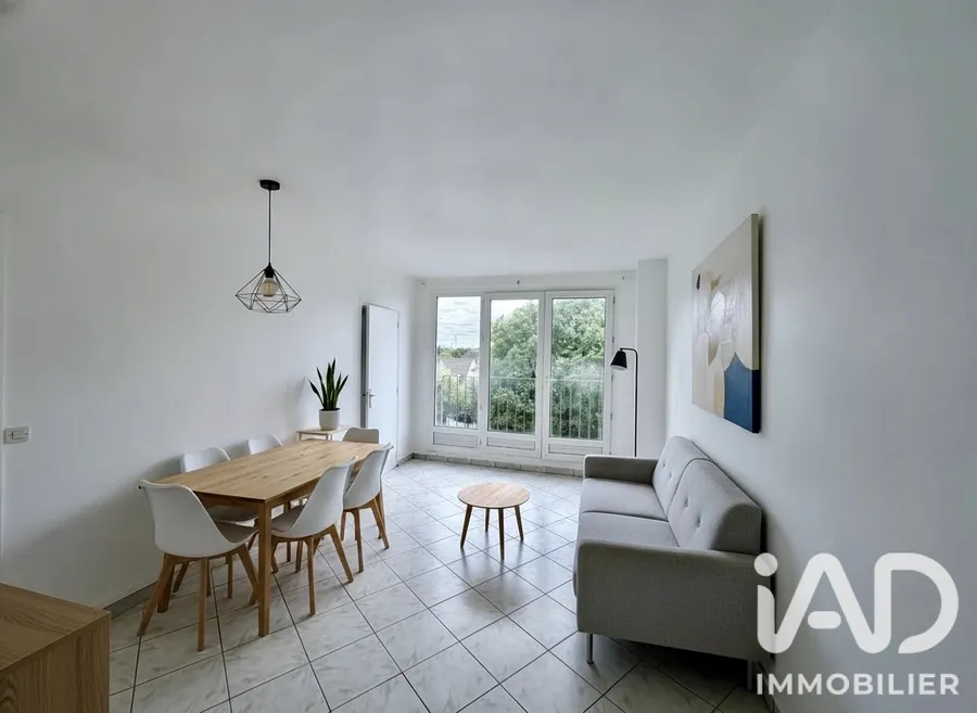 Appartement à Épinay-sur-Seine (93800) photo 3