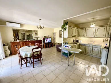 Apartment in Alès (30100)