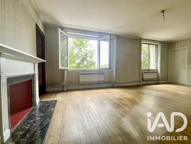 Apartment in Nantes (44000)