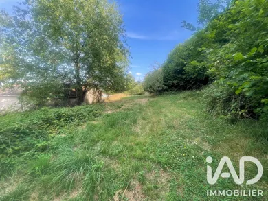 Terrain agricole à Volmerange-les-Mines (57330)