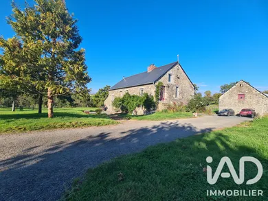 Traditional house in Souleuvre en Bocage (14350)