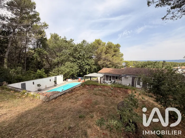 Maison 4 pièces 94 m² · à La Roque-d'Anthéron · 94 m² · 449 000 €