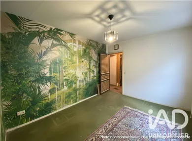 Townhouse in Parthenay (79200)