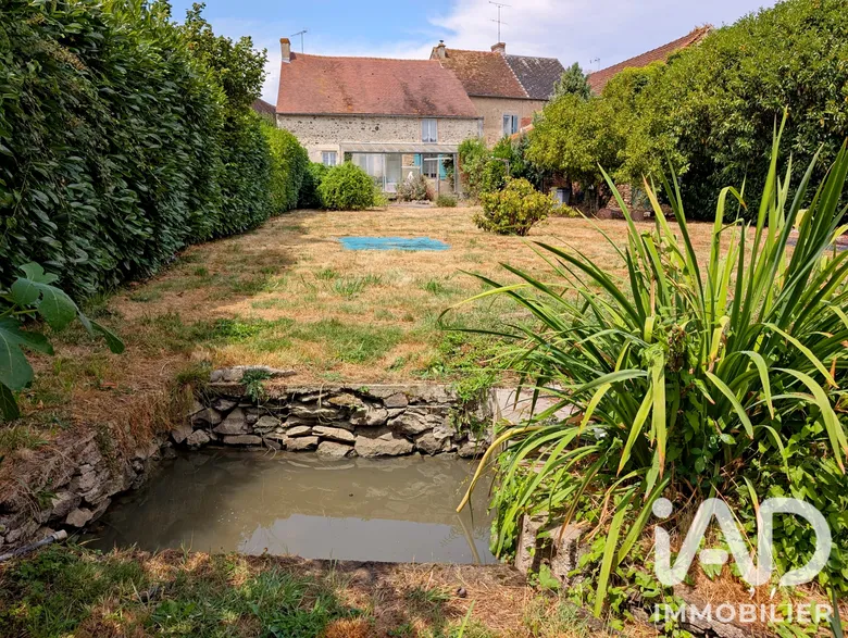 Maison 4 pièces 136 m² · à Saint-Denis-de-Jouhet · 136 m² · 112 000 €