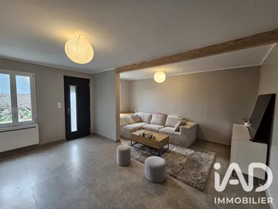 Maison de village à Babœuf (60400)