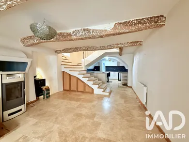 Maison de village à La Garde-Freinet (83680)