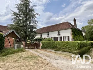 Maison de campagne à Jeugny (10320)