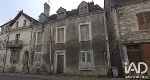 Townhouse in Tonnerre (89700)