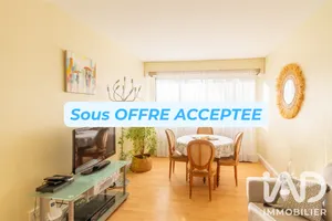 Apartment in Le Pecq (78230)