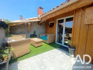 Maison de village à Pouzolles (34480)