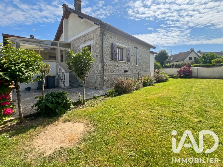 Maison 7 pièces 110 m² · à Brie-Comte-Robert · 110 m² · 389 000 €