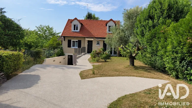 Maison 5 pièces 100 m² · à Le Mée-sur-Seine · 100 m² · 330 000 €